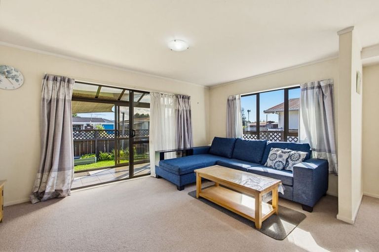 Photo of property in 3/17 Townshend Crescent, Greenmeadows, Napier, 4112