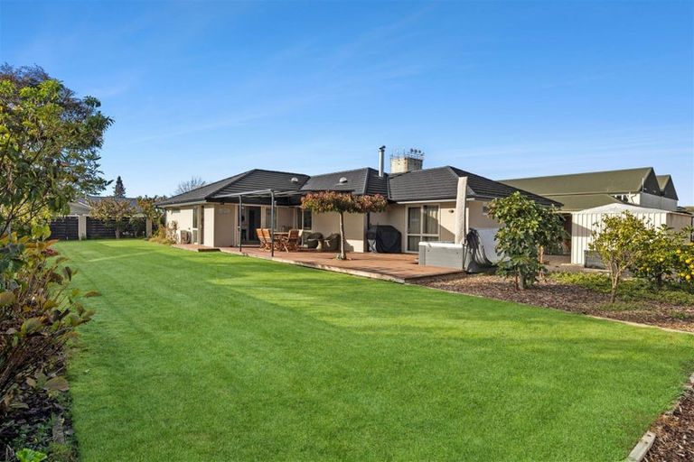 Photo of property in 14c Saxon Street, Motueka, 7120