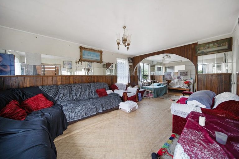 Photo of property in 5 Mikasa Place, Mangere, Auckland, 2022