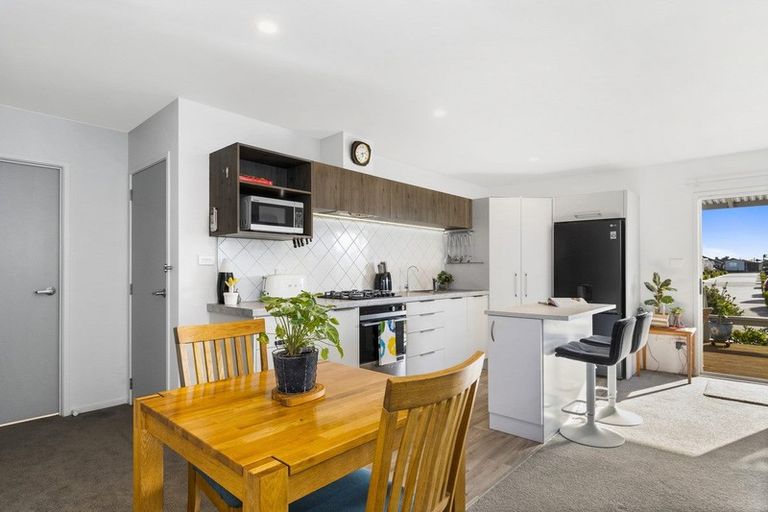 Photo of property in 704/11 Kamahi Crescent, Papamoa Beach, Papamoa, 3118