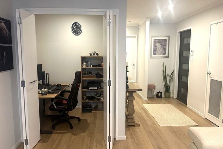 Photo of property in 20 Lime Grove, Maungaraki, Lower Hutt, 5010