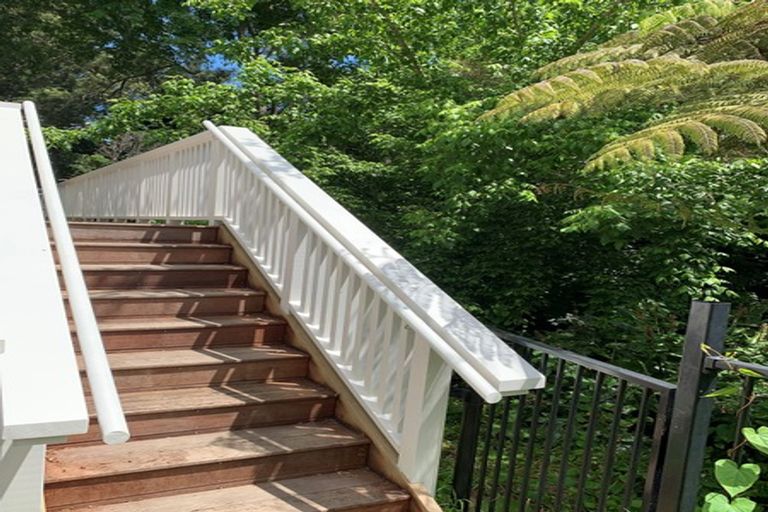 Photo of property in 26 Lauderdale Road, Birkdale, Auckland, 0626