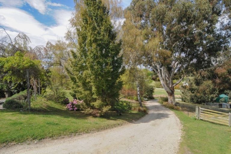 Photo of property in 58 Mountain View Road, Dalefield, Queenstown, 9371