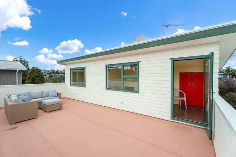 Photo of property in 5 Roseneath Place, Birkdale, Auckland, 0626