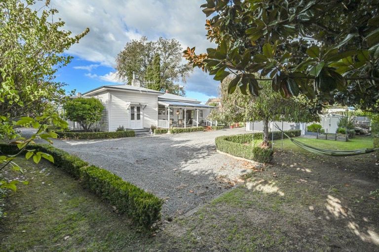 Photo of property in 1205a Karamu Road North, Mayfair, Hastings, 4122