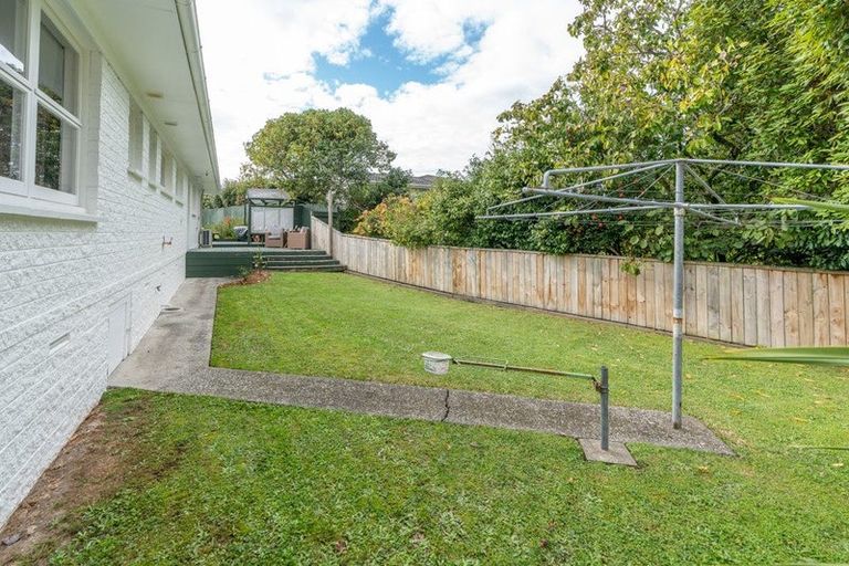 Photo of property in 27 Howell Avenue, Riverlea, Hamilton, 3216