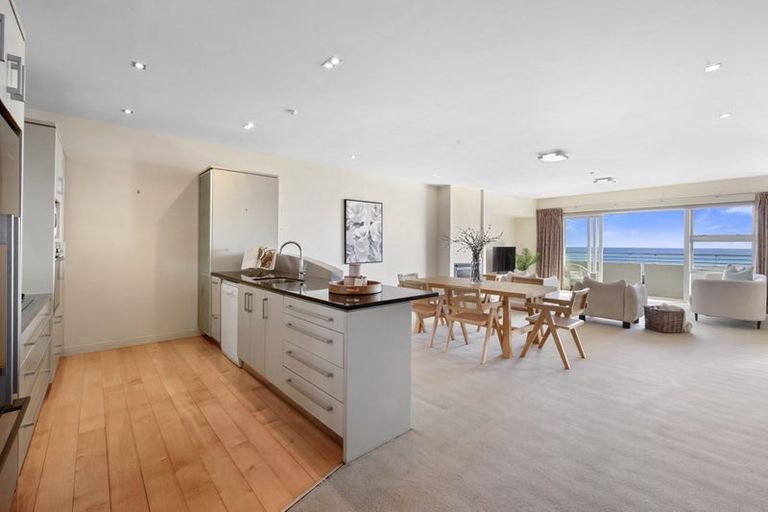 Photo of property in Quarterdeck, 3/4 Buller Street, New Plymouth, 4310