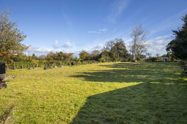 Photo of property in 62 Maire Street, Inglewood, 4330