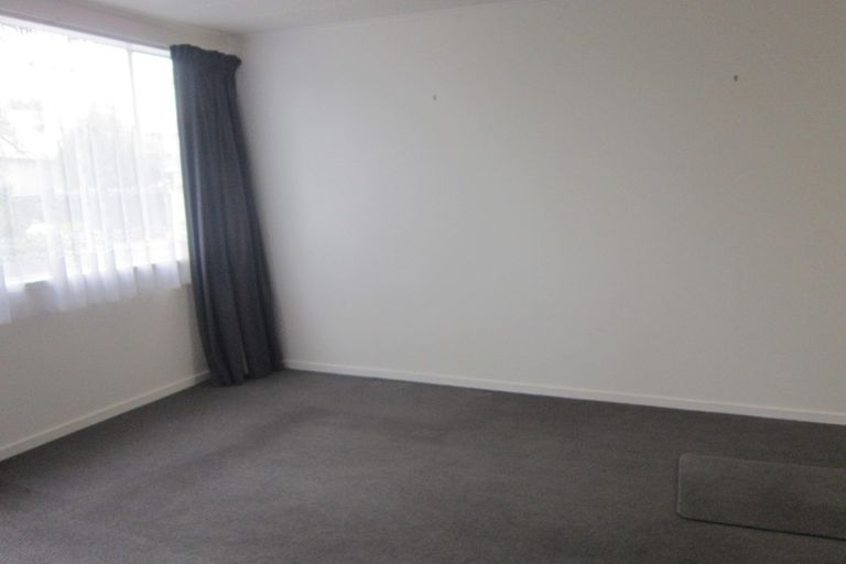 Photo of property in 2/22 Clare Road, St Albans, Christchurch, 8014