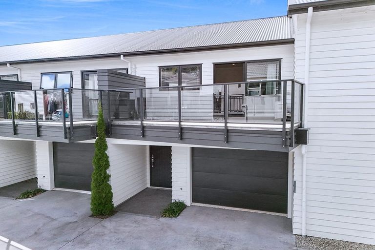 Photo of property in 18u2 Hunter Street, Hamilton Lake, Hamilton, 3204