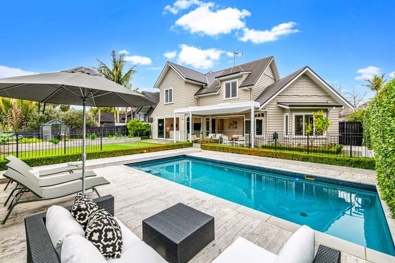 Photo of property in 95 Aberley Road, Schnapper Rock, Auckland, 0632