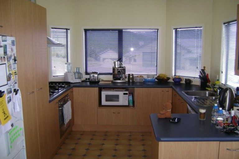 Photo of property in 7 Landsdowne Terrace, Karori, Wellington, 6012