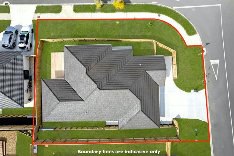 Photo of property in 2 Dolcetto Place, Pokeno, 2402