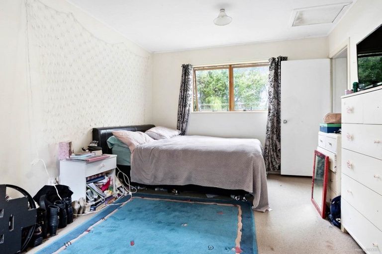 Photo of property in 21a Ribblesdale Road, Henderson, Auckland, 0612
