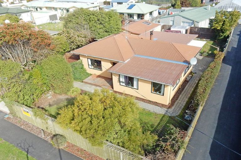 Photo of property in 1 Sandringham Street, Oamaru North, Oamaru, 9400