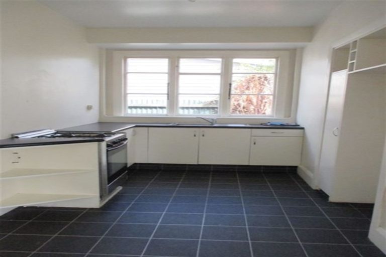 Photo of property in 19 Randolph Street, Woolston, Christchurch, 8062