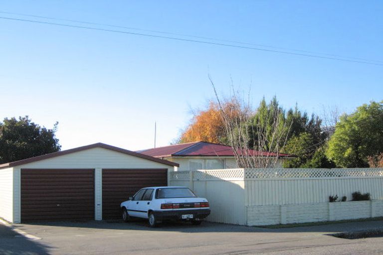 Photo of property in 16a Mortlake Street, Islington, Christchurch, 8042