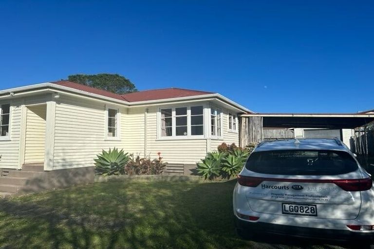 Photo of property in 9 Pukemiro Road, Te Kamo, Whangarei, 0112
