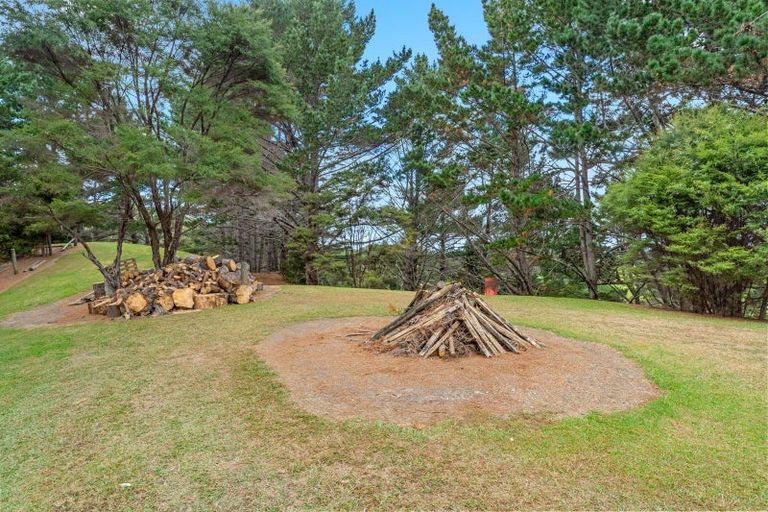Photo of property in 176 O'neil Road, Kaukapakapa, 0873