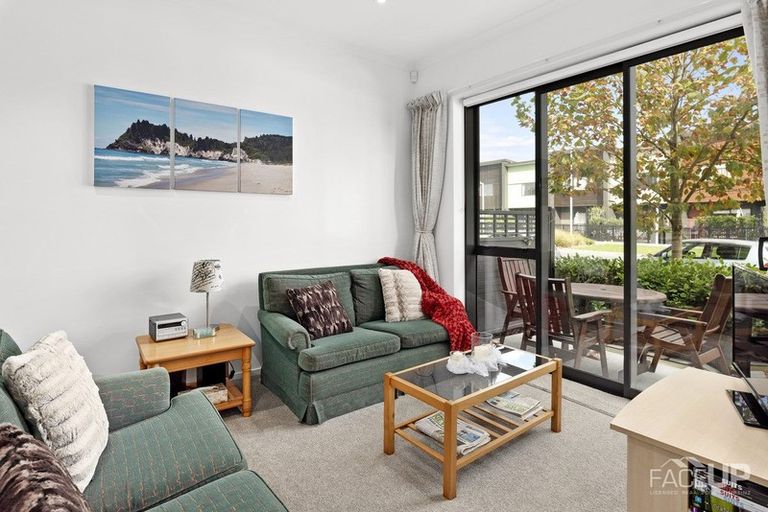 Photo of property in 90 Squadron Drive, Hobsonville, Auckland, 0616