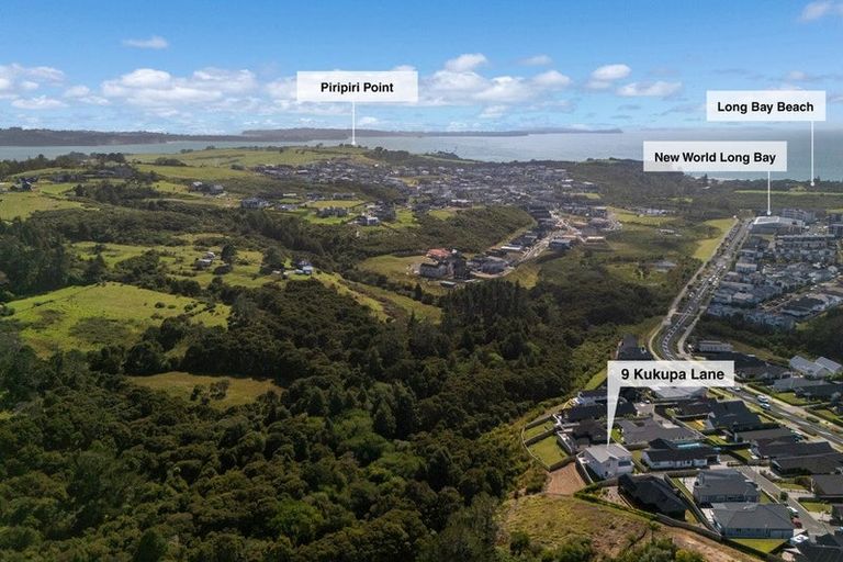 Photo of property in 9 Kukupa Lane, Long Bay, Auckland, 0630