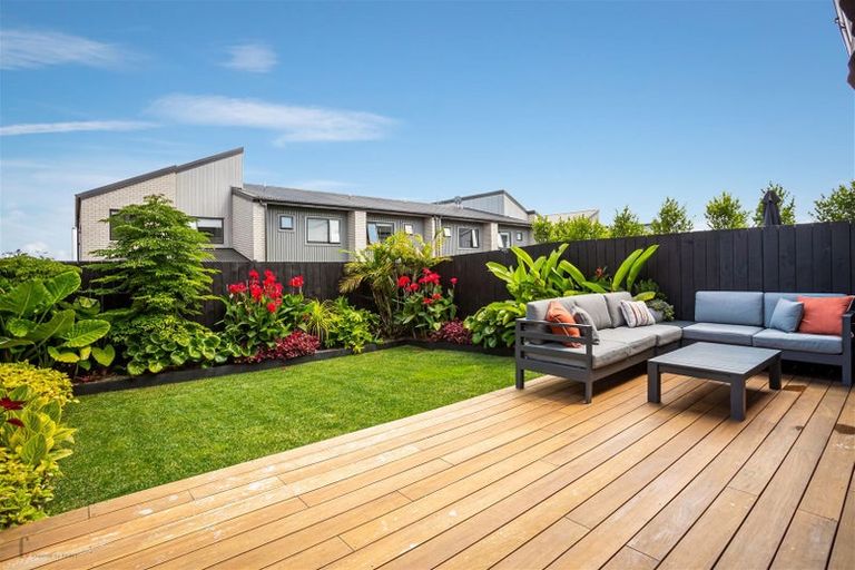 Photo of property in 20 Sioux Road, Hobsonville, Auckland, 0616