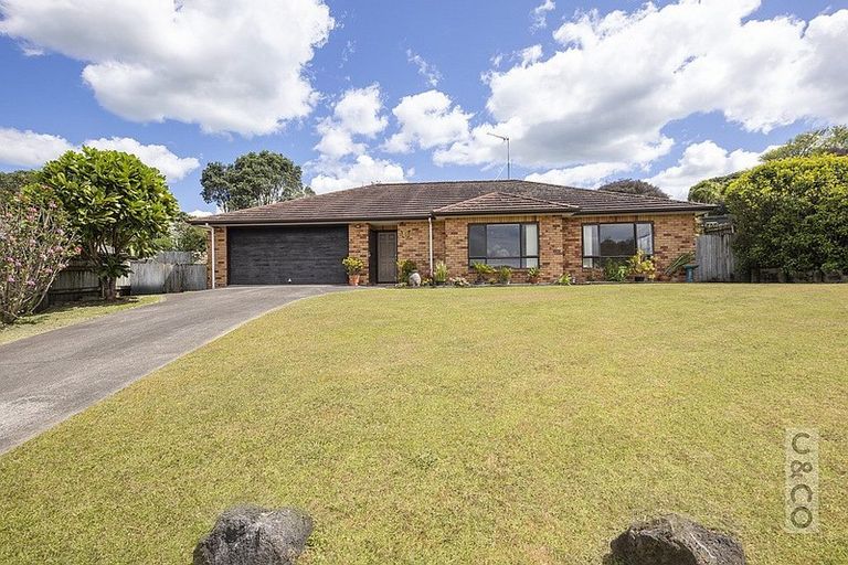 Photo of property in 36 Te Kauri Place, Helensville, 0800