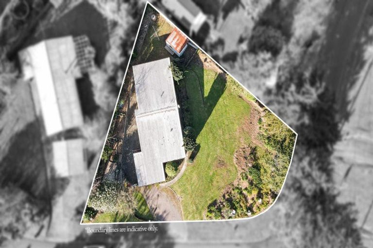 Photo of property in 1 Russell Crescent, Western Heights, Rotorua, 3015