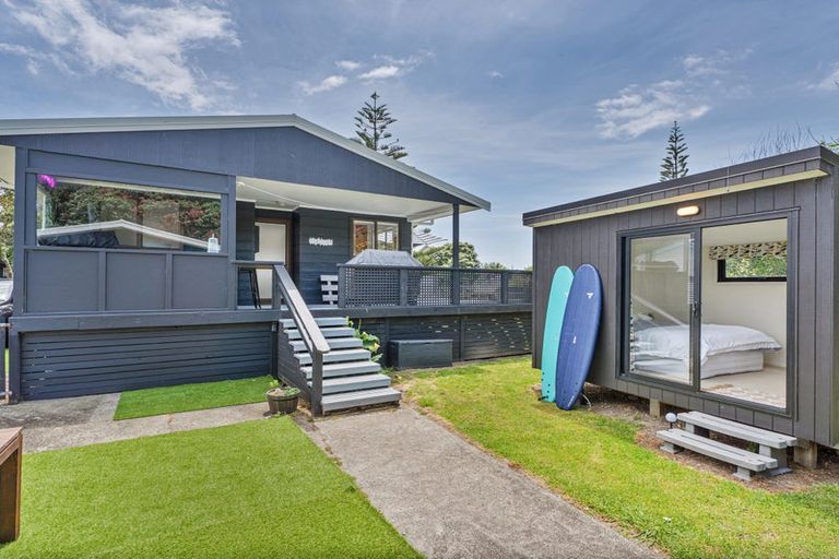 Photo of property in 48 Pauanui Beach Road, Pauanui, Hikuai, 3579
