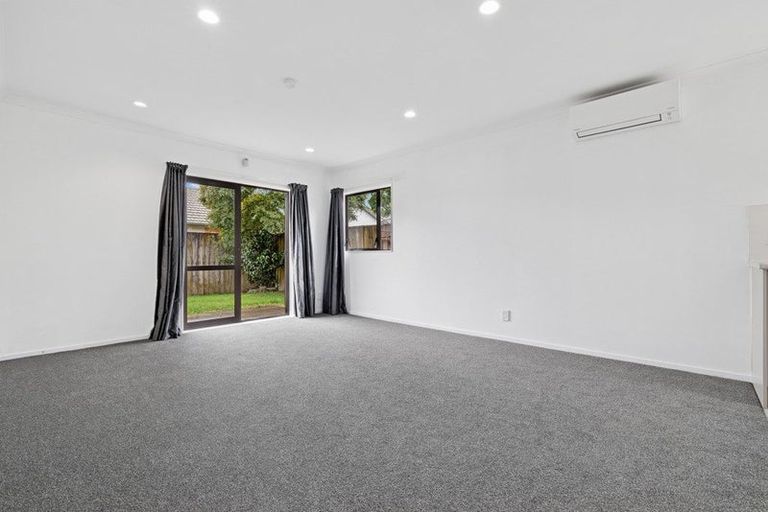 Photo of property in 70b Kayes Road, Pukekohe, 2120