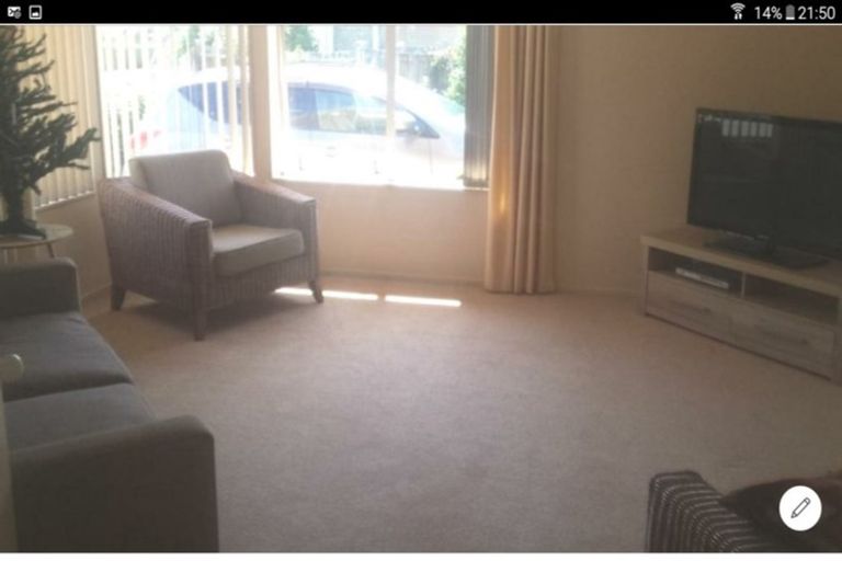 Photo of property in 43 Santa Monica Drive, Papamoa Beach, Papamoa, 3118
