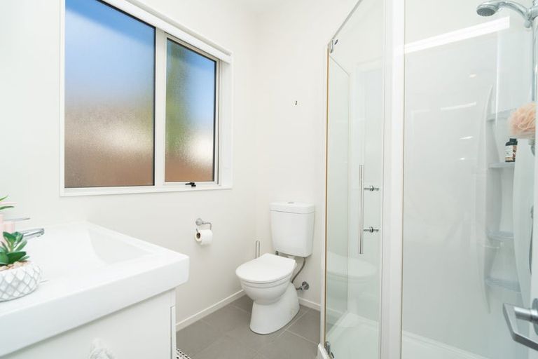 Photo of property in 58 Amesbury Drive, Churton Park, Wellington, 6037