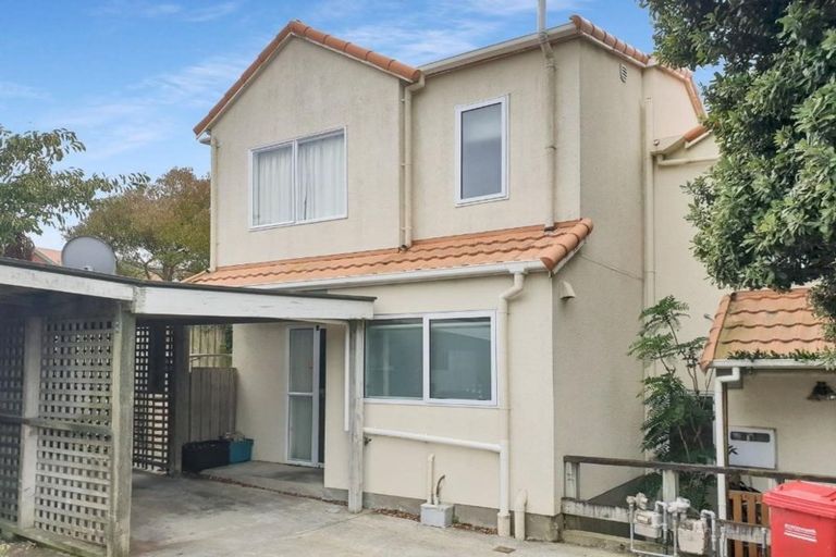 Photo of property in 22a Hall Street, Newtown, Wellington, 6021
