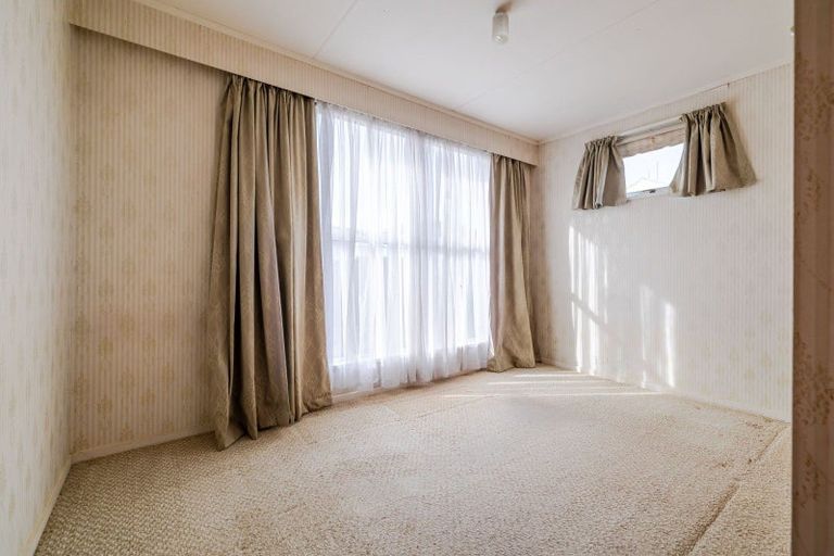 Photo of property in 21 John F Kennedy Drive, Milson, Palmerston North, 4414