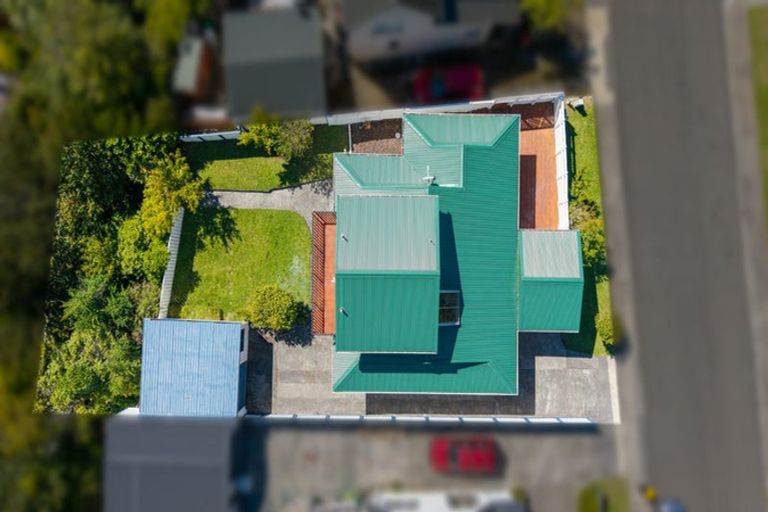 Photo of property in 50 Hazlewood Avenue, Karori, Wellington, 6012