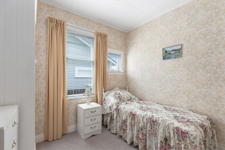 Photo of property in 44 Hobart Street, Miramar, Wellington, 6022