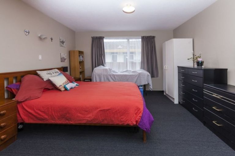 Photo of property in 41 Oldwood Street, Bishopdale, Christchurch, 8053