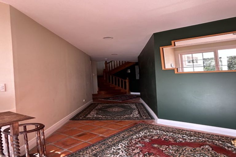 Photo of property in 2/1 Wilkinson Street, Oriental Bay, Wellington, 6011