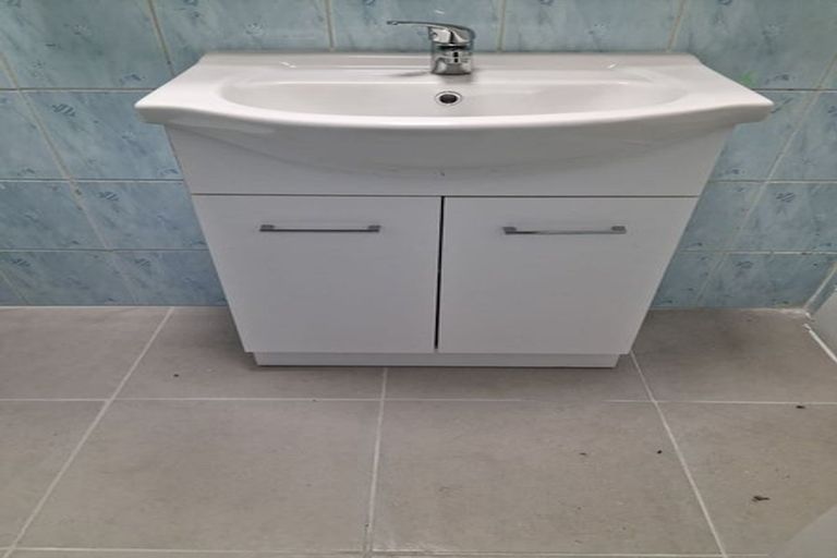 Photo of property in 1/26 Gray Avenue, Mangere East, Auckland, 2024