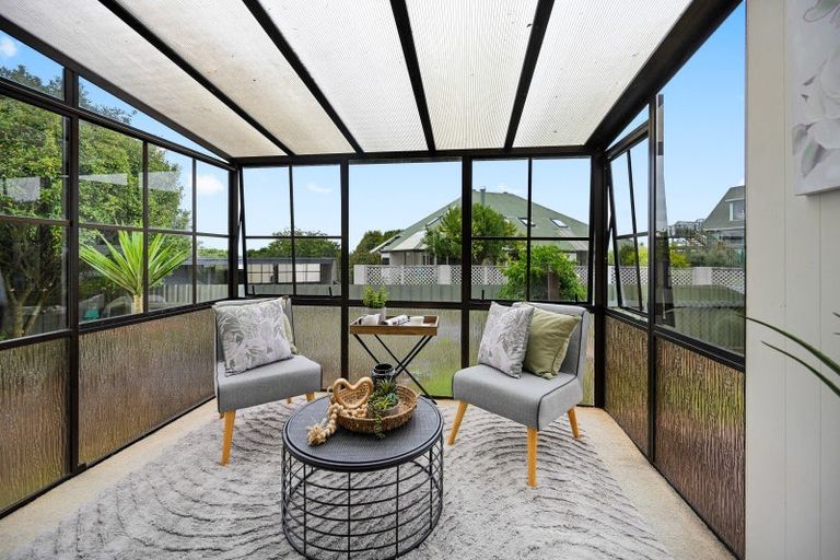 Photo of property in 5 Monique Place, Dinsdale, Hamilton, 3204