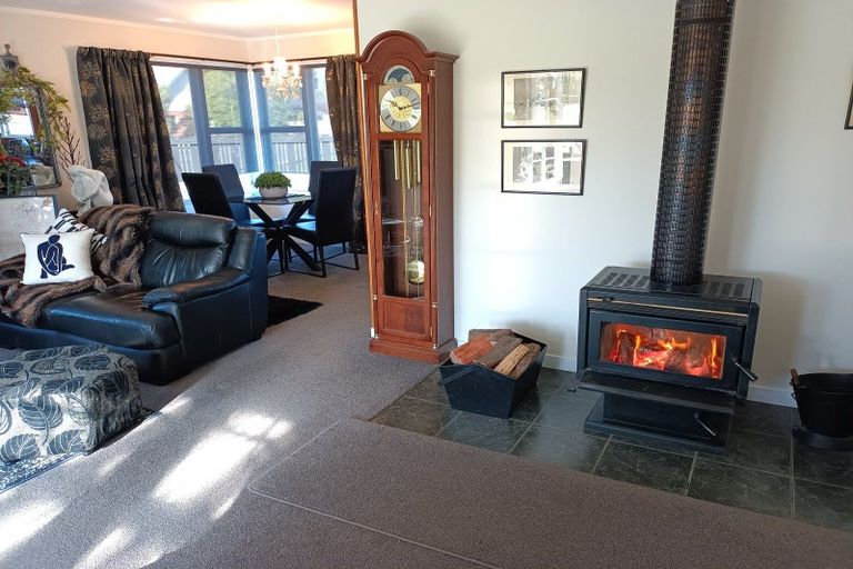 Photo of property in 57 Lyndhurst Street, Westport, 7825