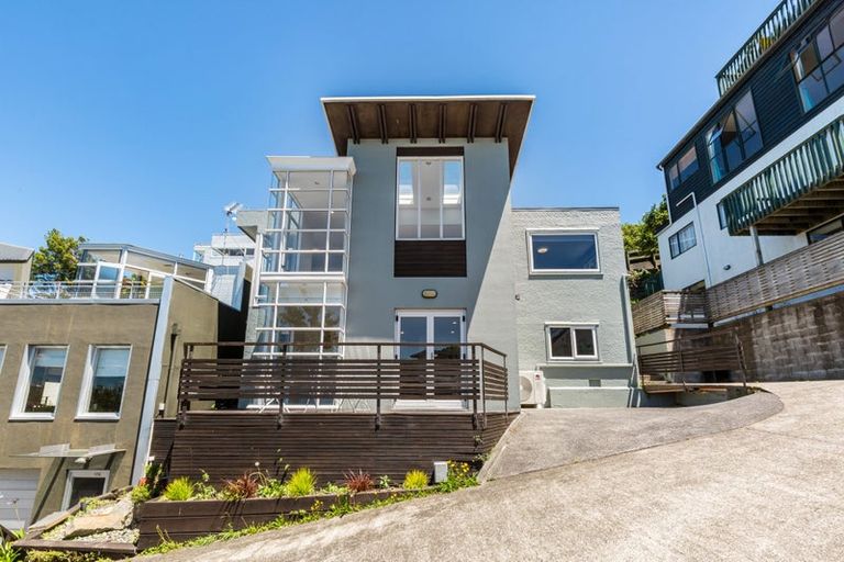 Photo of property in 17 Waru Street, Khandallah, Wellington, 6035