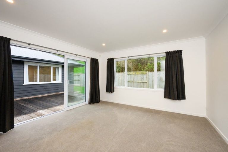 Photo of property in 29 Freedom Drive, Kelvin Grove, Palmerston North, 4414