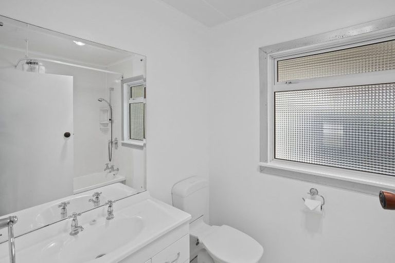 Photo of property in 18 Koromiko Avenue, Stoke, Nelson, 7011