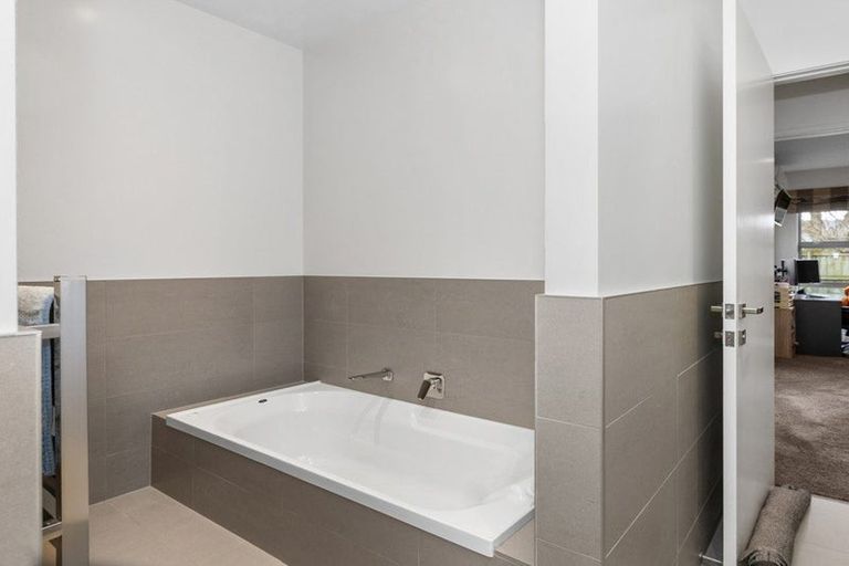 Photo of property in 10 Hanna Street, Te Aroha, 3320