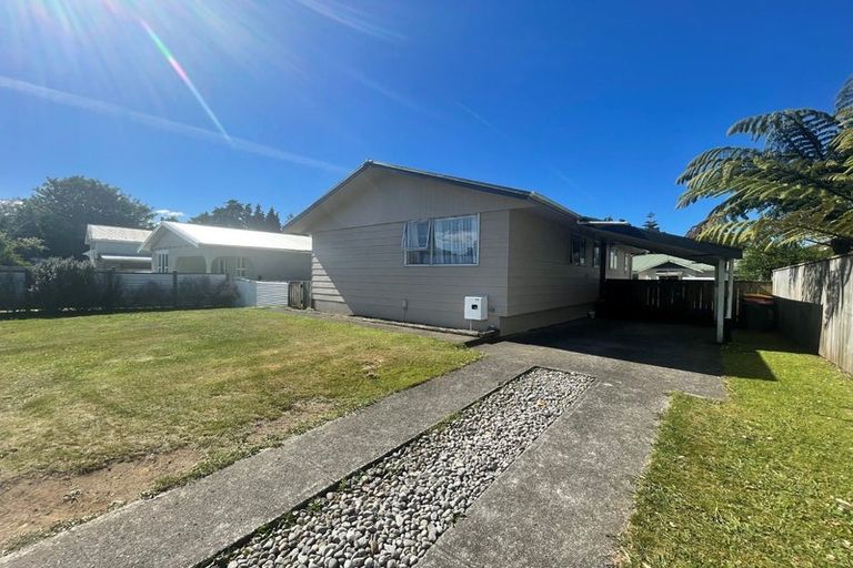 Photo of property in 198 Rata Street, Inglewood, 4330