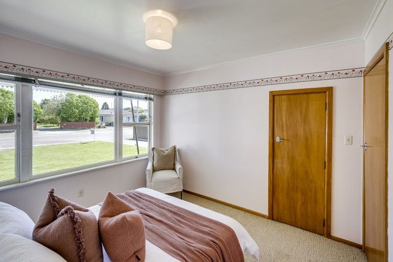 Photo of property in 42 King Street, Taradale, Napier, 4112