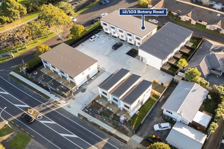 Photo of property in 101 Botany Road, Botany Downs, Auckland, 2010