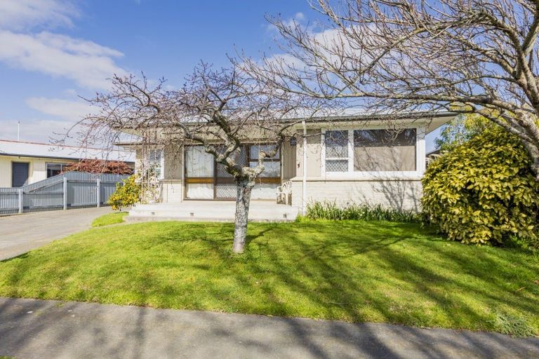 Photo of property in 15 Elliott Street, Taradale, Napier, 4112