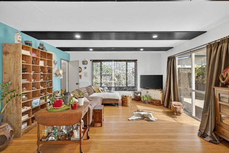 Photo of property in 2/44 Shakespeare Road, Waltham, Christchurch, 8023